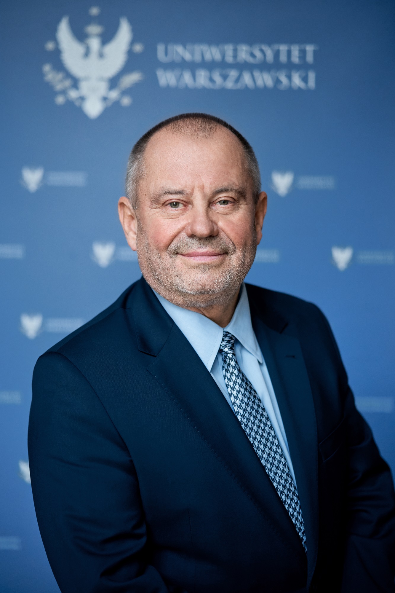 ALOJZY  Z. NOWAK